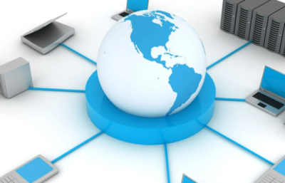 初中男孩邁向未來 為何通信技術(shù)開發(fā)是理想的專業(yè)選擇？